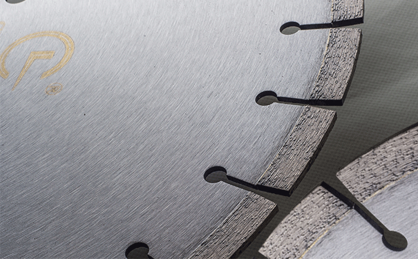 昌利的馬路鋸片伸縮縫怎樣？