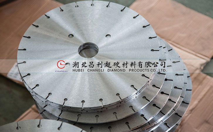 基體材料的熱處理-提高金剛石鋸片質量的方法