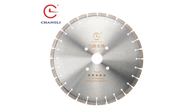 你知道為什麼混凝土鋸片掉刀頭嗎？原因在這裏！